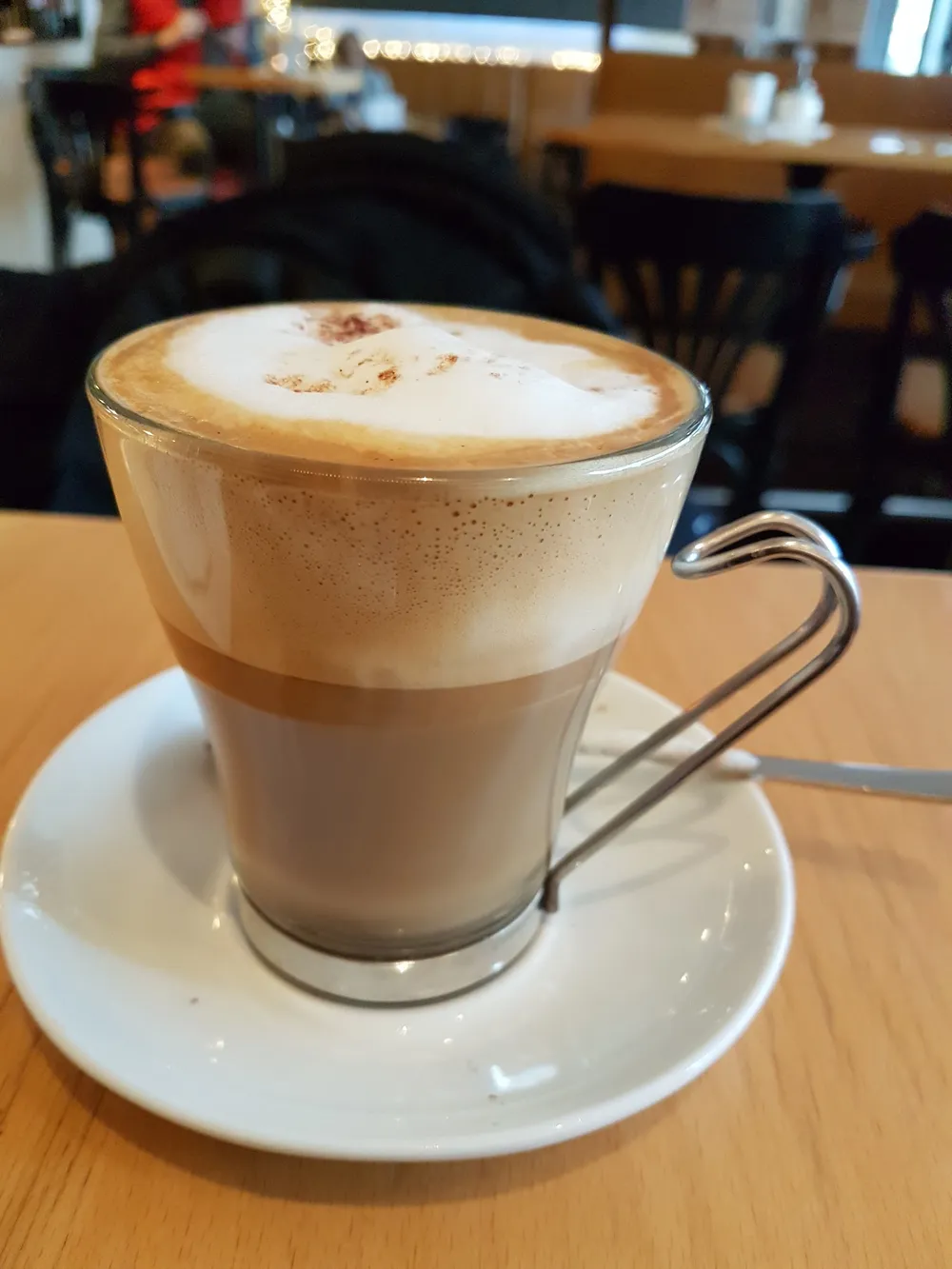 Latte macchiato im Glas