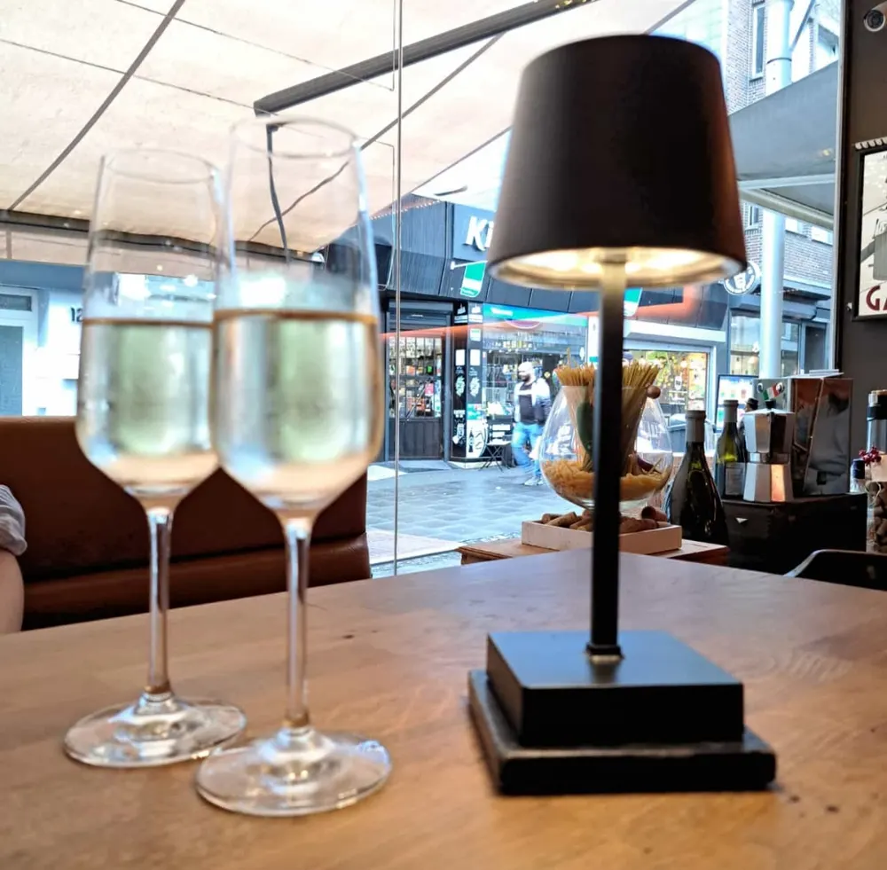 Die Terrasse am Abend
